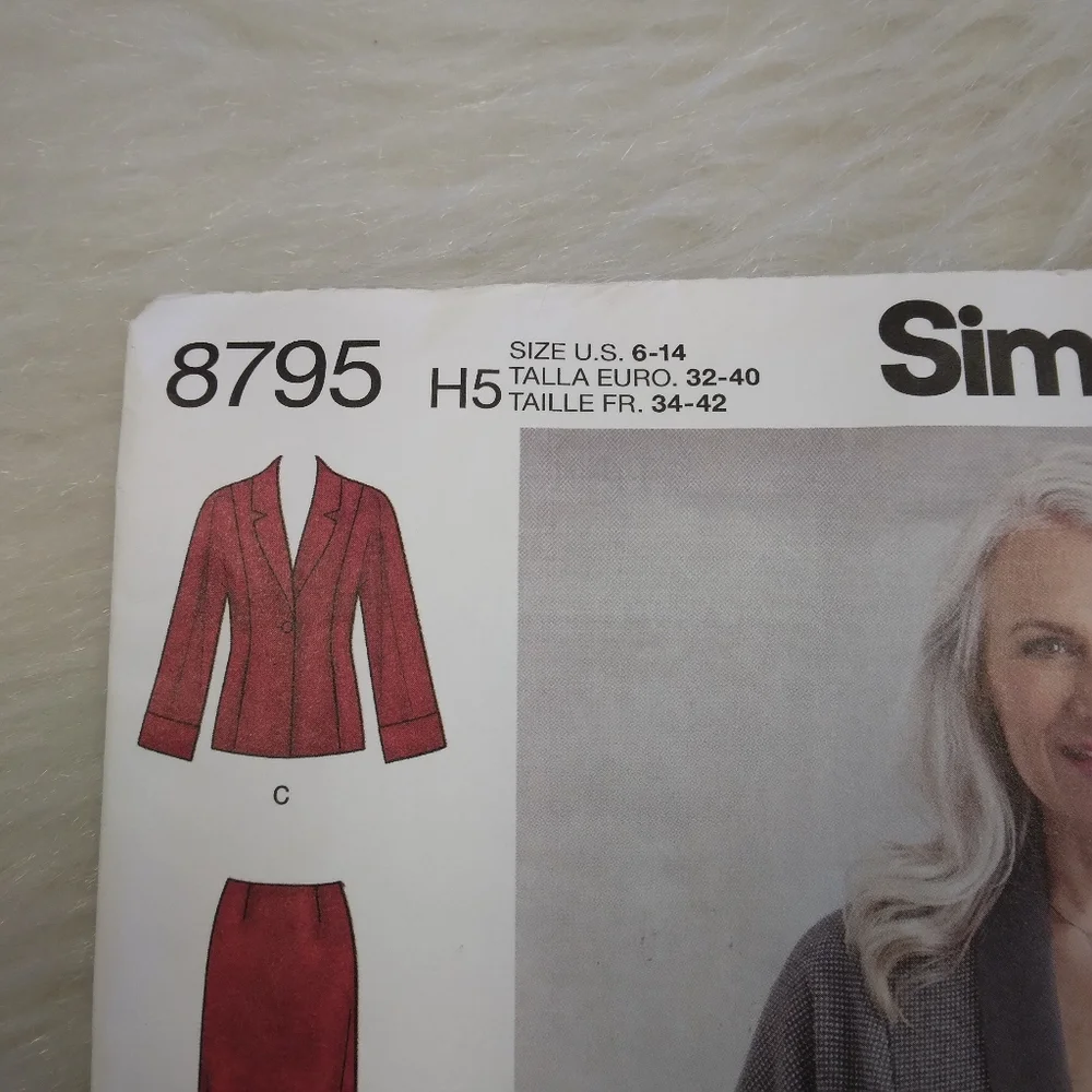 SIMPLICITY 8795 Sz 6-14 Misses Jackert In 2 Variations And Skirt In 2 Lengths